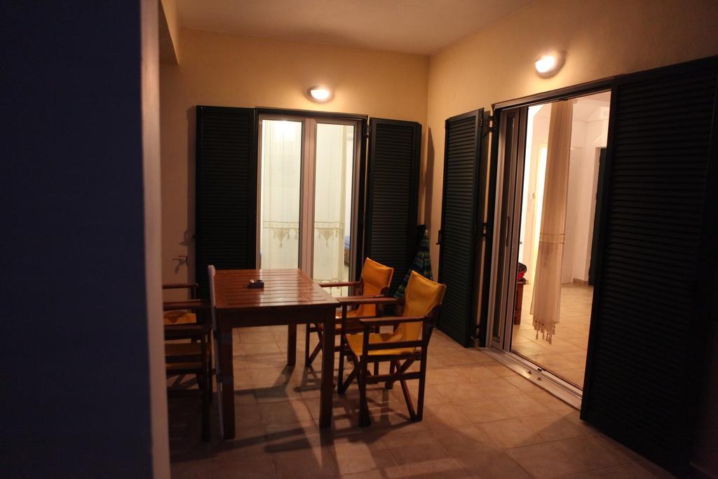 Il Villaggio Chrani Exterior photo